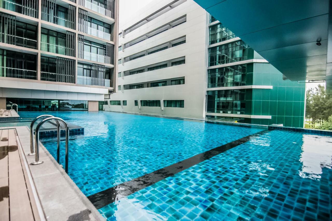 Mts @ Riverson Soho Kota Kinabalu Kültér fotó