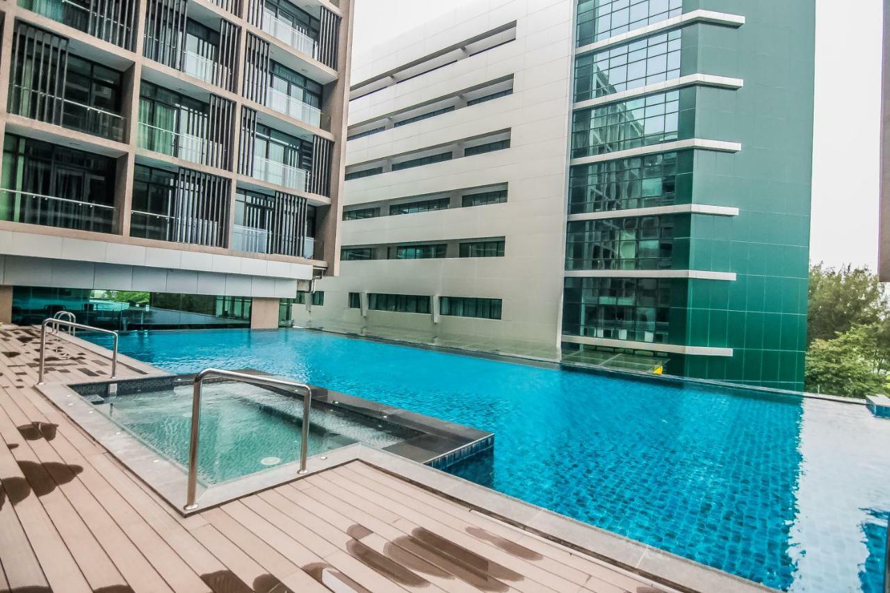 Mts @ Riverson Soho Kota Kinabalu Kültér fotó